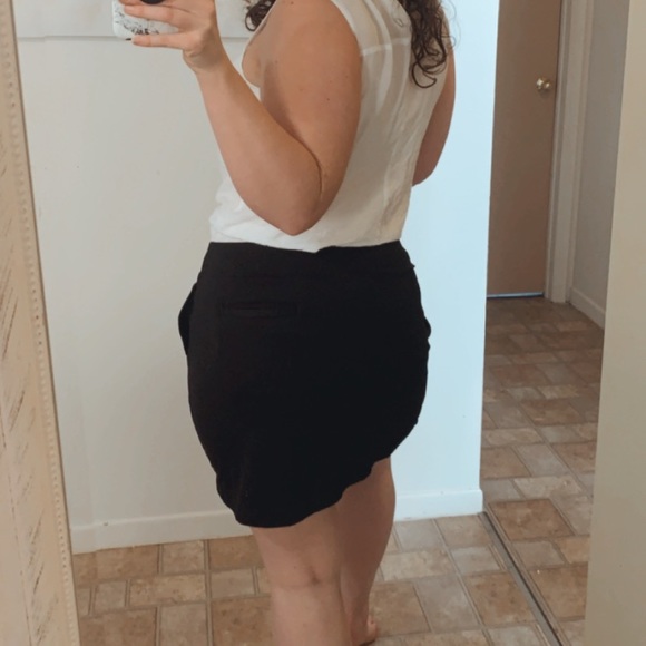 Maggie Lane skort - Picture 2 of 2